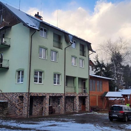 Садиба "Перелаз" Lazeshchyna Bagian luar foto
